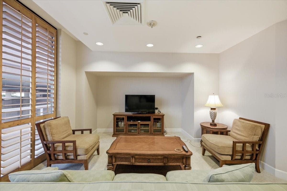 1310 GULF BOULEVARD — photo 53 of 57