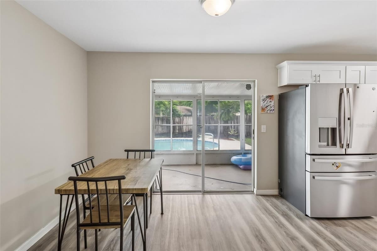 1200 HANCOCK DRIVE — photo 9 of 34