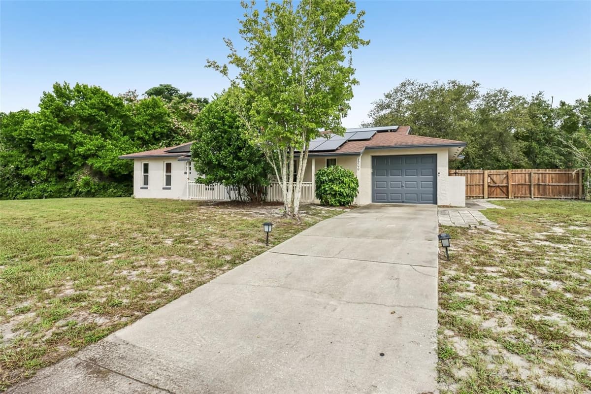 1200 HANCOCK DRIVE — photo 31 of 34