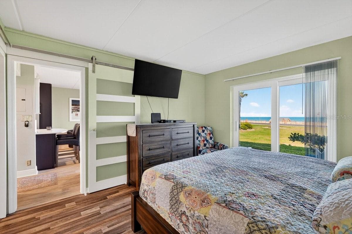 2700 OCEAN SHORE BOULEVARD — photo 13 of 41