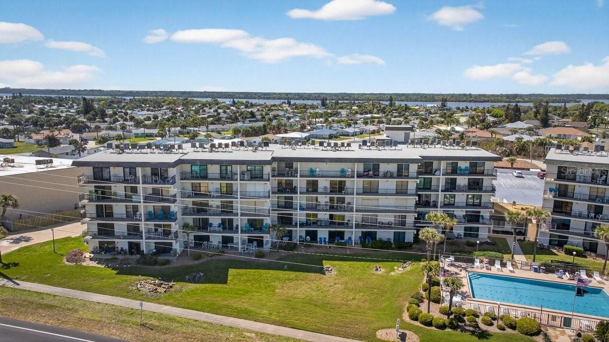 2700 OCEAN SHORE BOULEVARD — photo 40 of 41