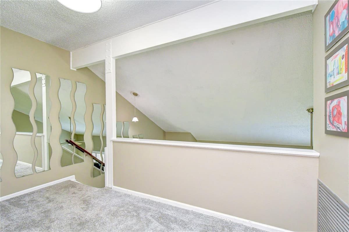 5301 BRADBURY COURT — photo 20 of 62