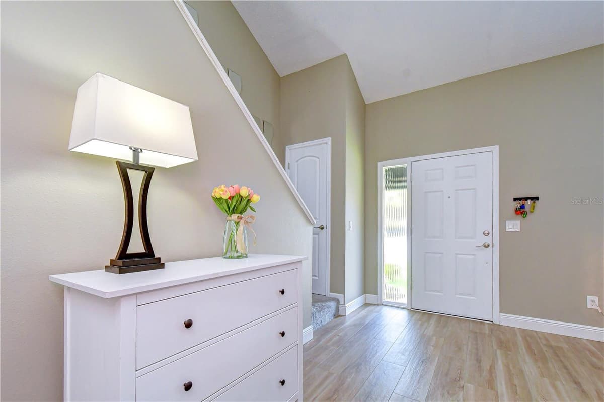 5301 BRADBURY COURT — photo 19 of 62