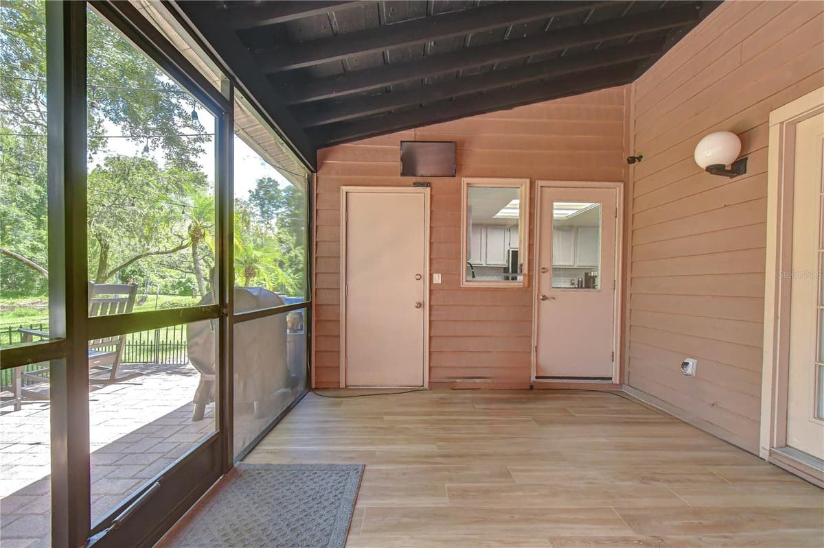 5301 BRADBURY COURT — photo 29 of 62