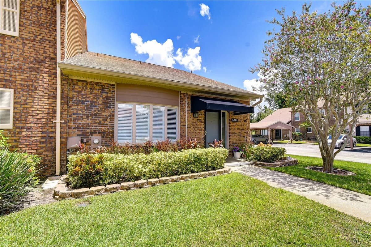 5301 BRADBURY COURT — photo 39 of 62