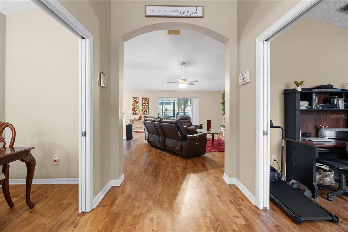 1837 FLORENCE VISTA BOULEVARD — photo 6 of 32