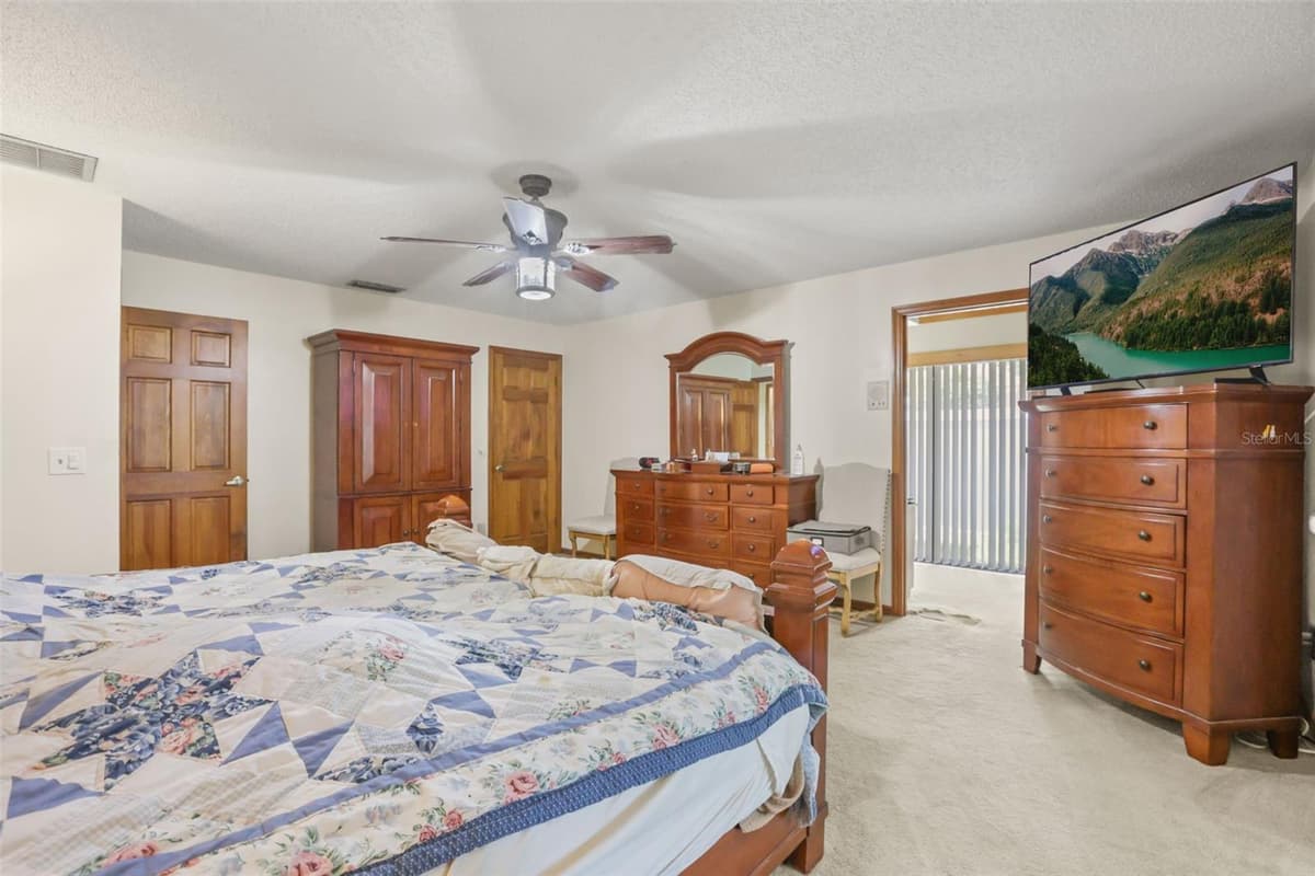 1573 SKYE COURT — photo 18 of 34