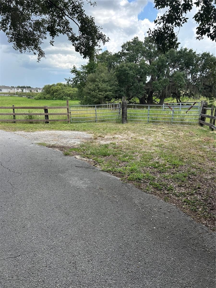 0 HINSON AVENUE — photo 12 of 14