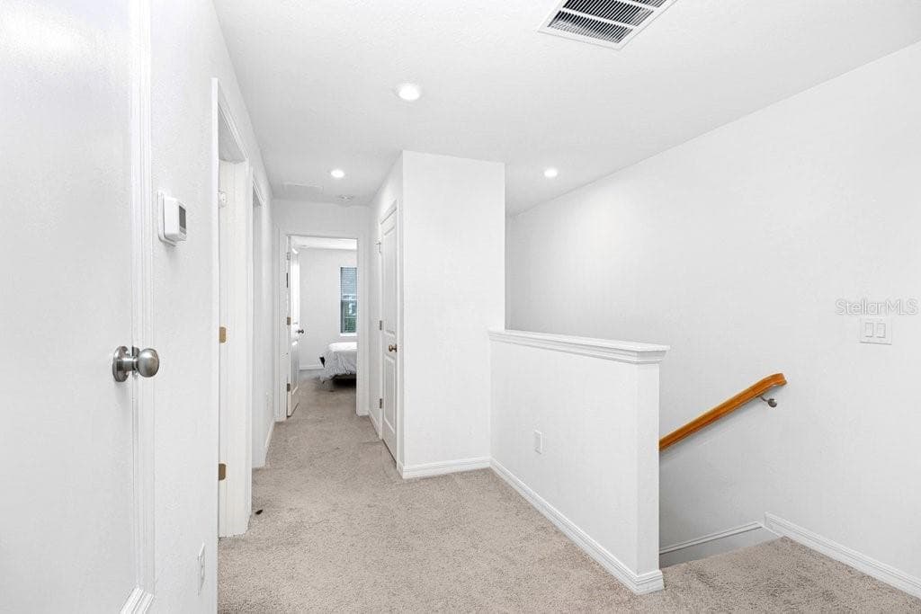 2301 ALEE LANE — photo 15 of 39