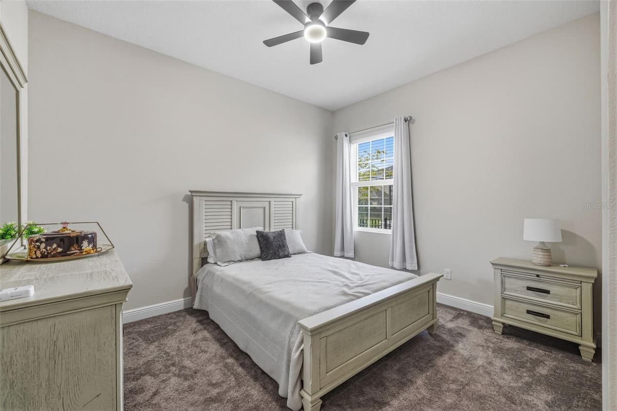 5254 WOLF CREEK DRIVE — photo 41 of 75