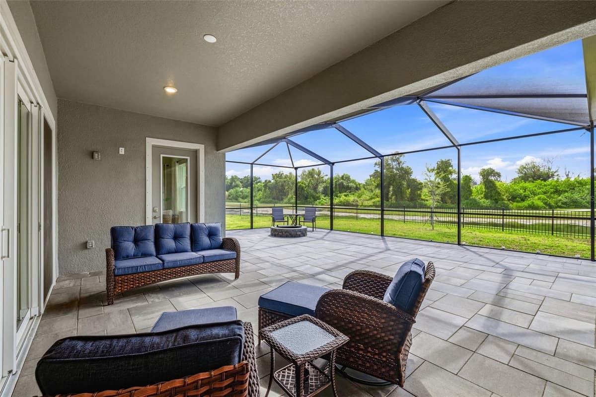 5254 WOLF CREEK DRIVE — photo 45 of 75