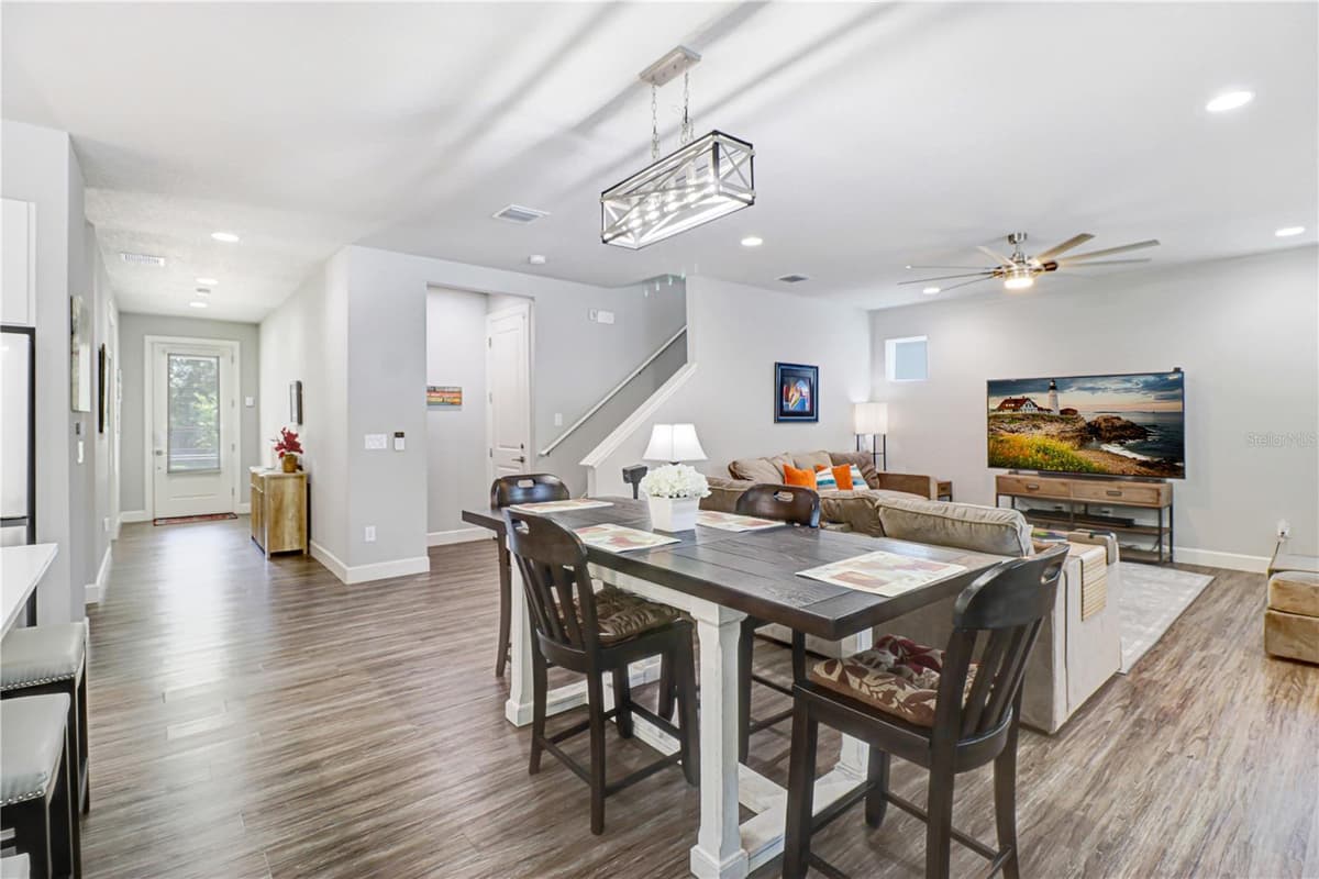 7411 SPARKMAN STREET — photo 10 of 50
