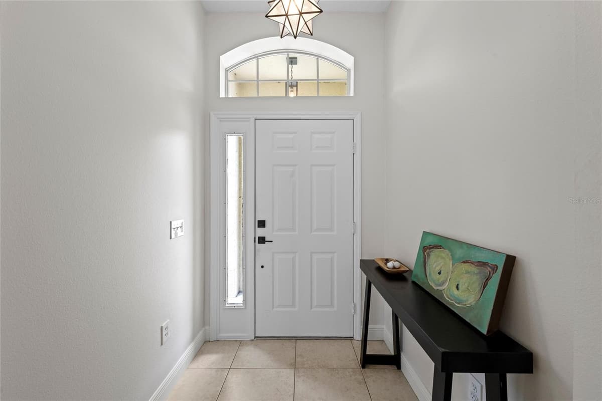 6222 BLUEFLOWER COURT — photo 2 of 37