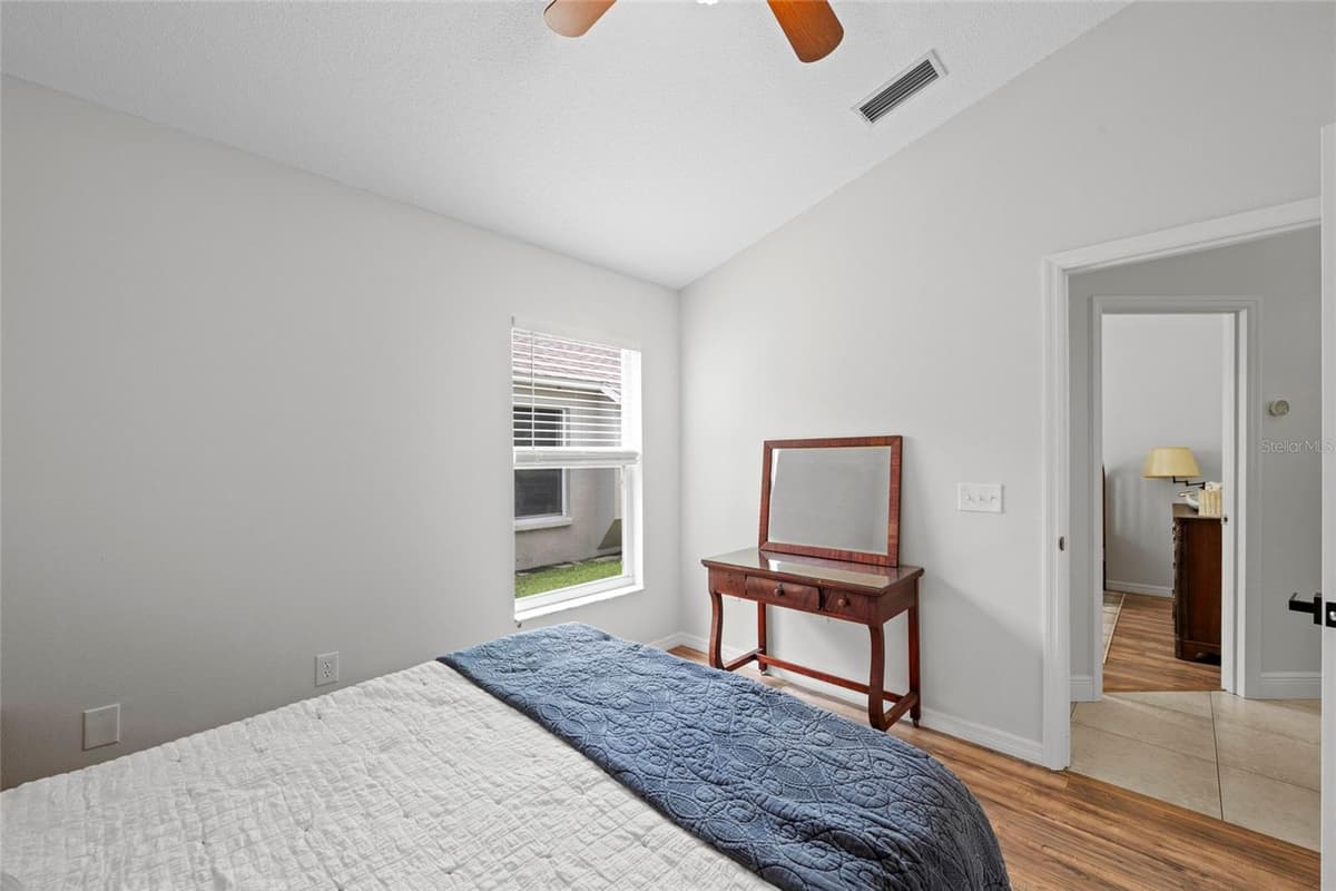 6222 BLUEFLOWER COURT — photo 23 of 37