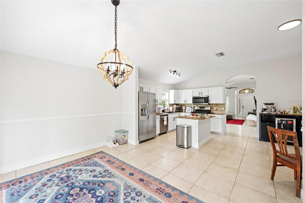 6222 BLUEFLOWER COURT — photo 12 of 37