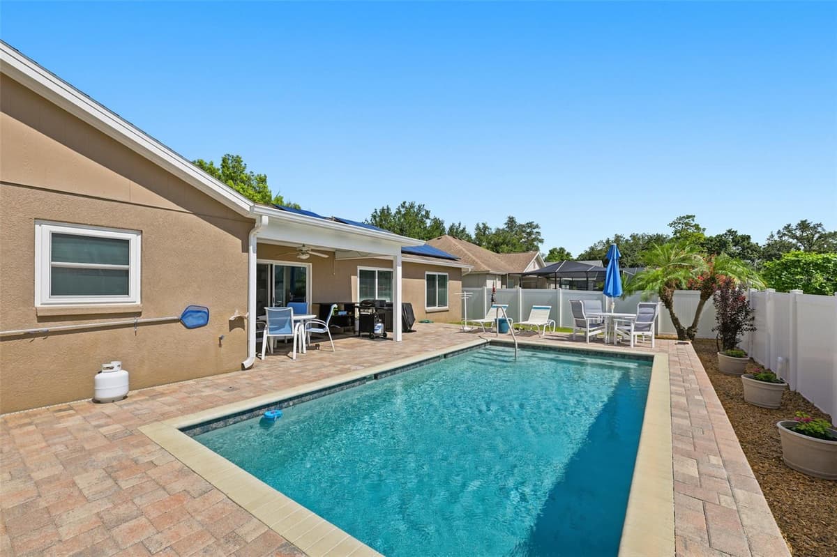 3720 TREELINE DRIVE — photo 41 of 49