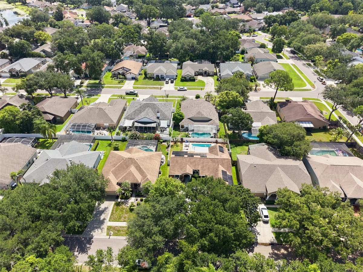 3720 TREELINE DRIVE — photo 43 of 49