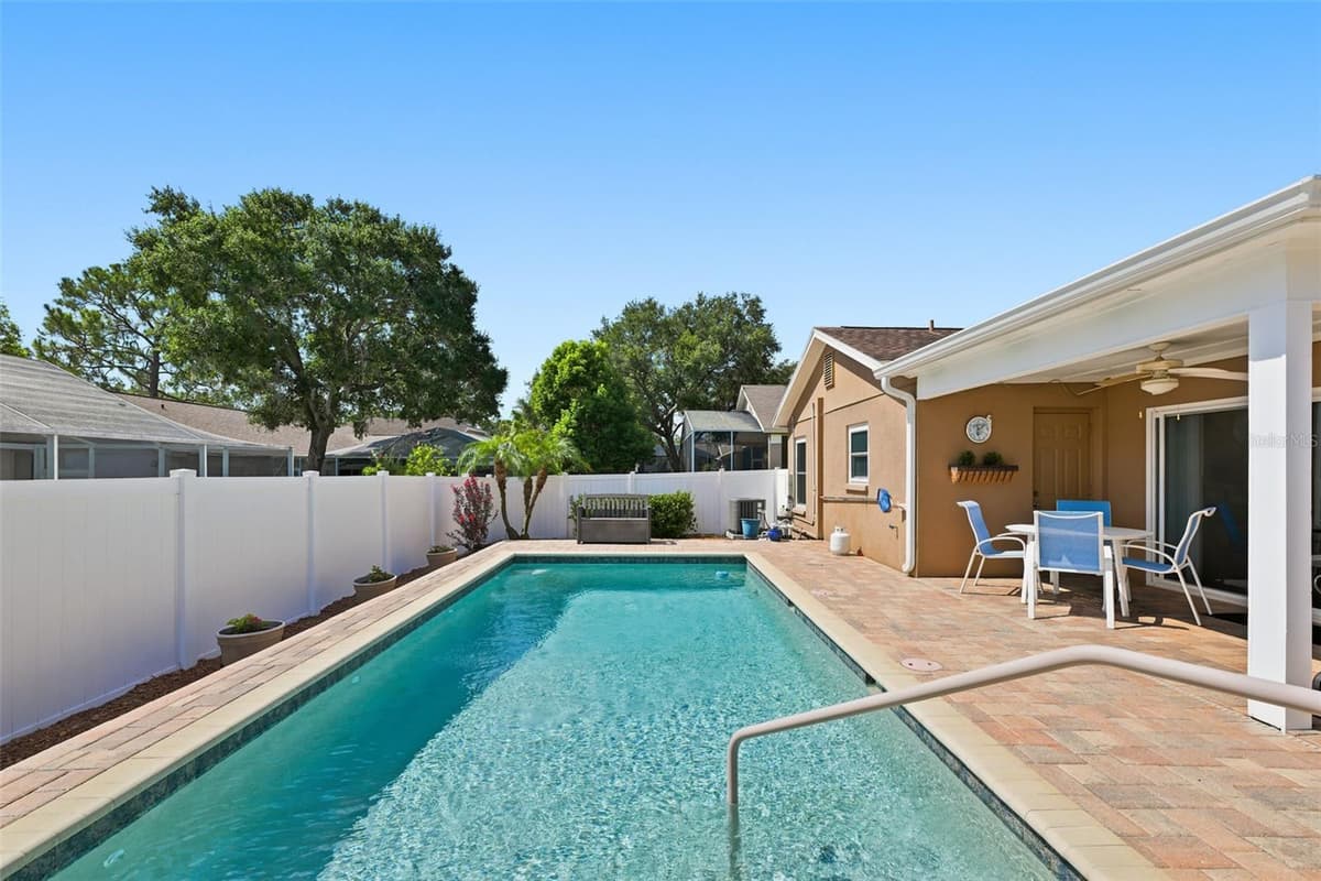 3720 TREELINE DRIVE — photo 37 of 49