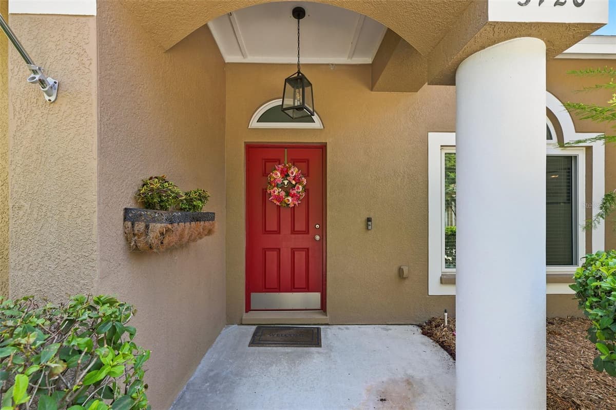 3720 TREELINE DRIVE — photo 9 of 49