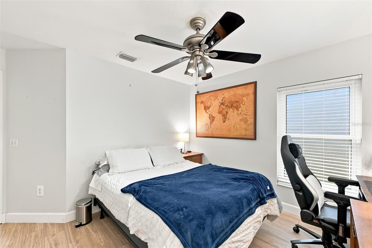 3720 TREELINE DRIVE — photo 31 of 49