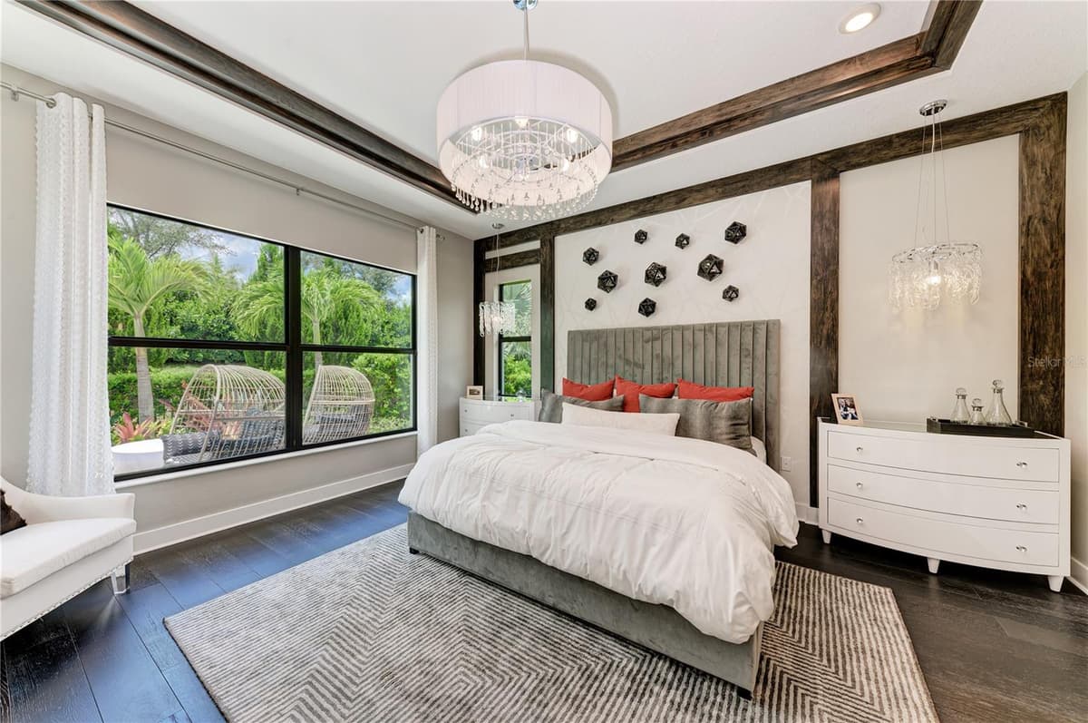 5060 SIMONS COURT — photo 18 of 59