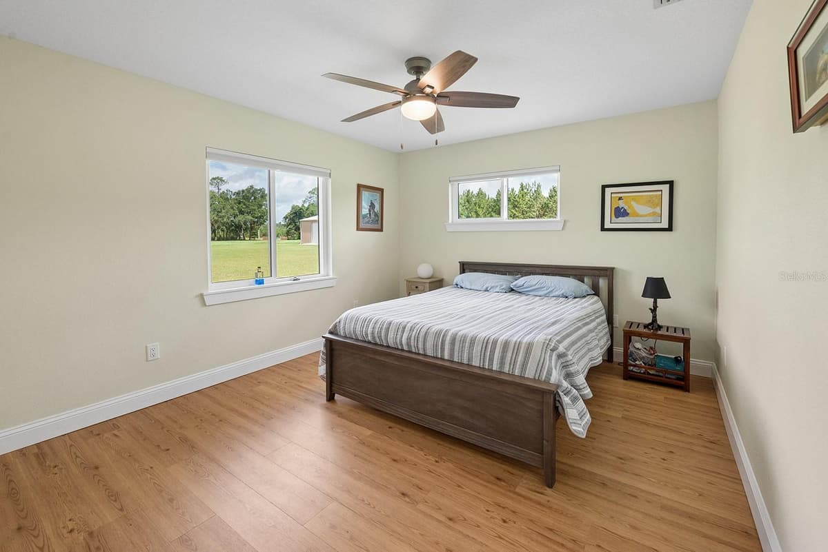 4261 57TH COURT — photo 37 of 57