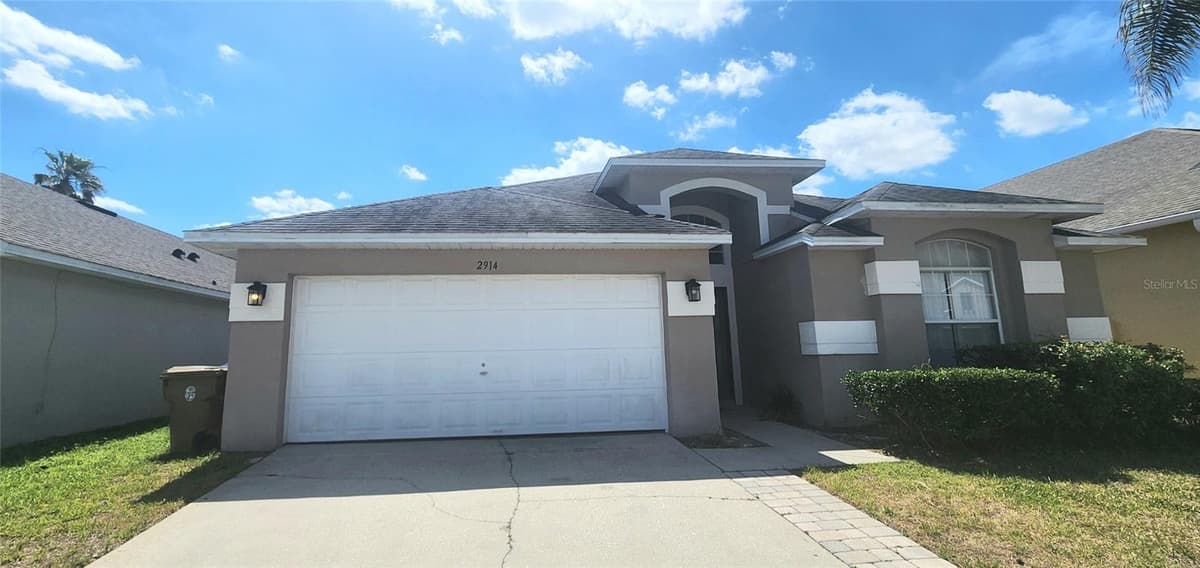 2914 BLOOMING ALAMANDA LOOP — photo 1 of 15