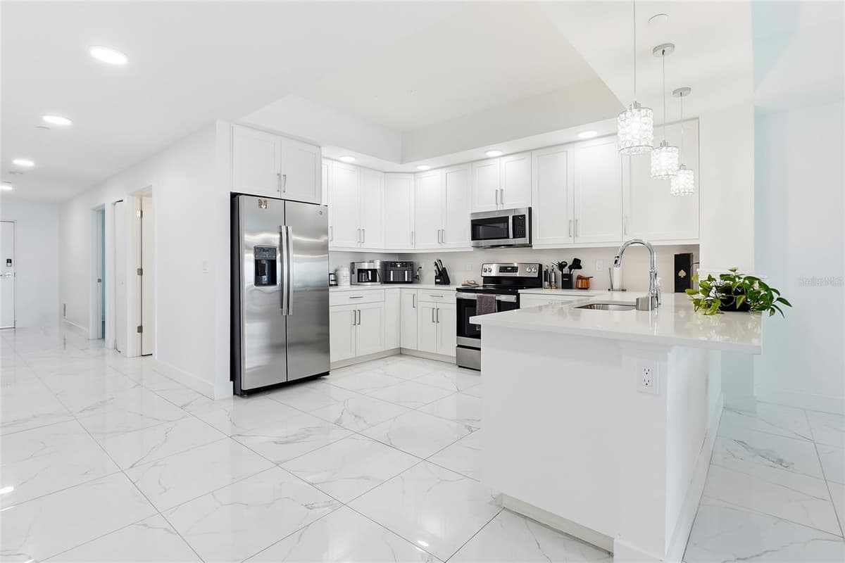 415 ISLAND WAY — photo 4 of 31