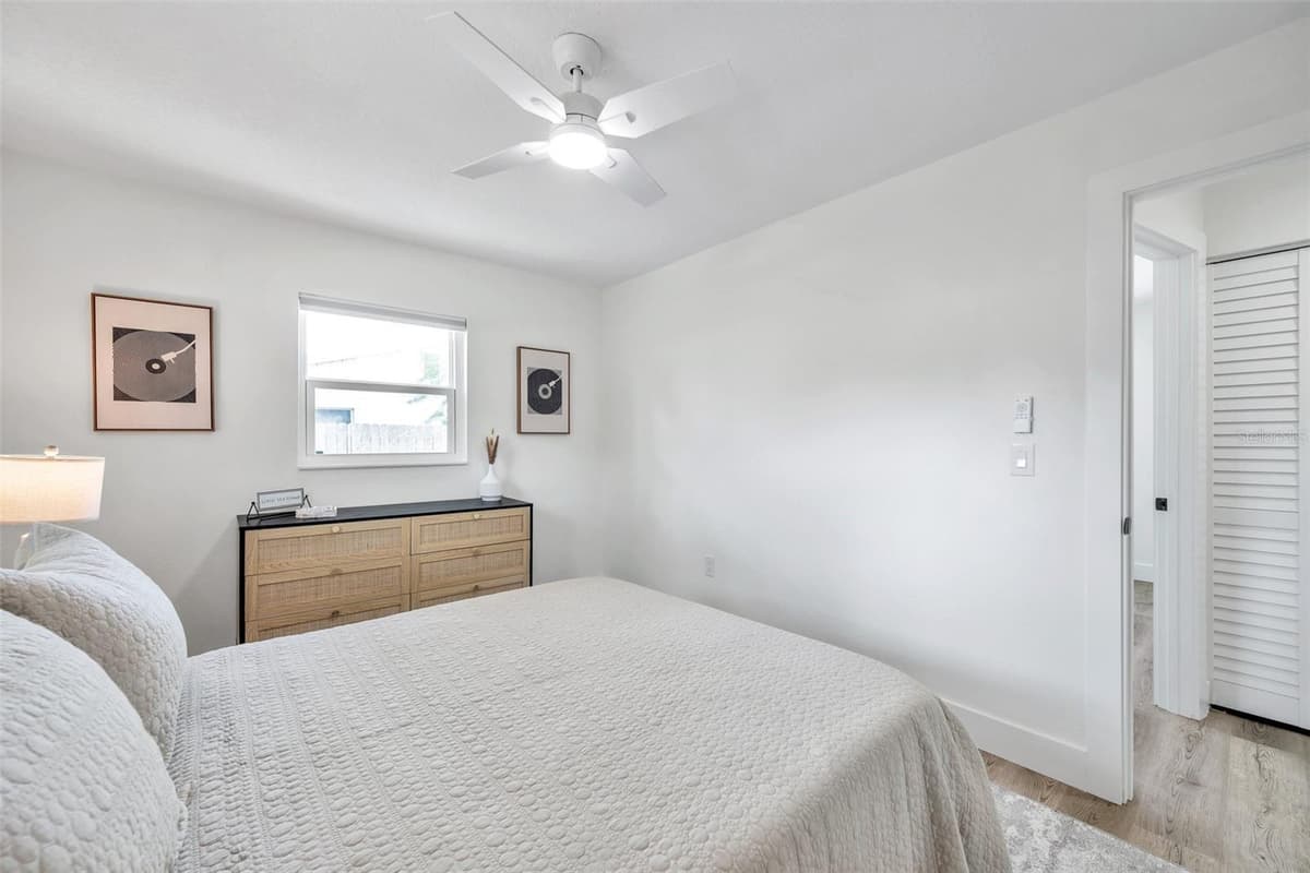 2310 MARY SUE STREET — photo 23 of 35