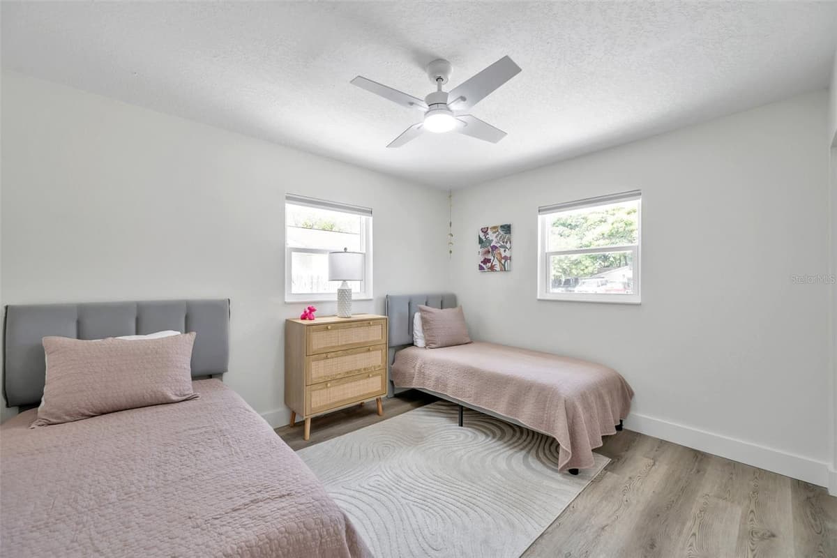2310 MARY SUE STREET — photo 24 of 35