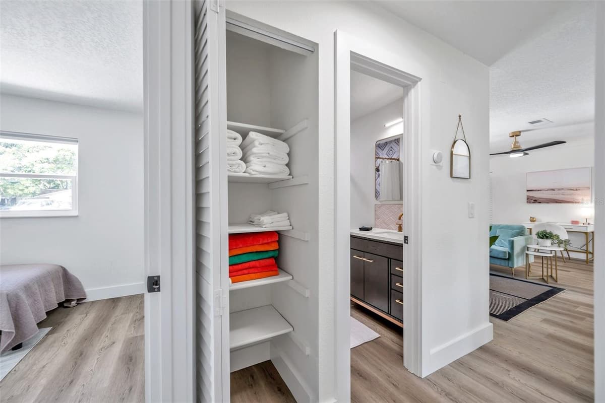 2310 MARY SUE STREET — photo 17 of 35
