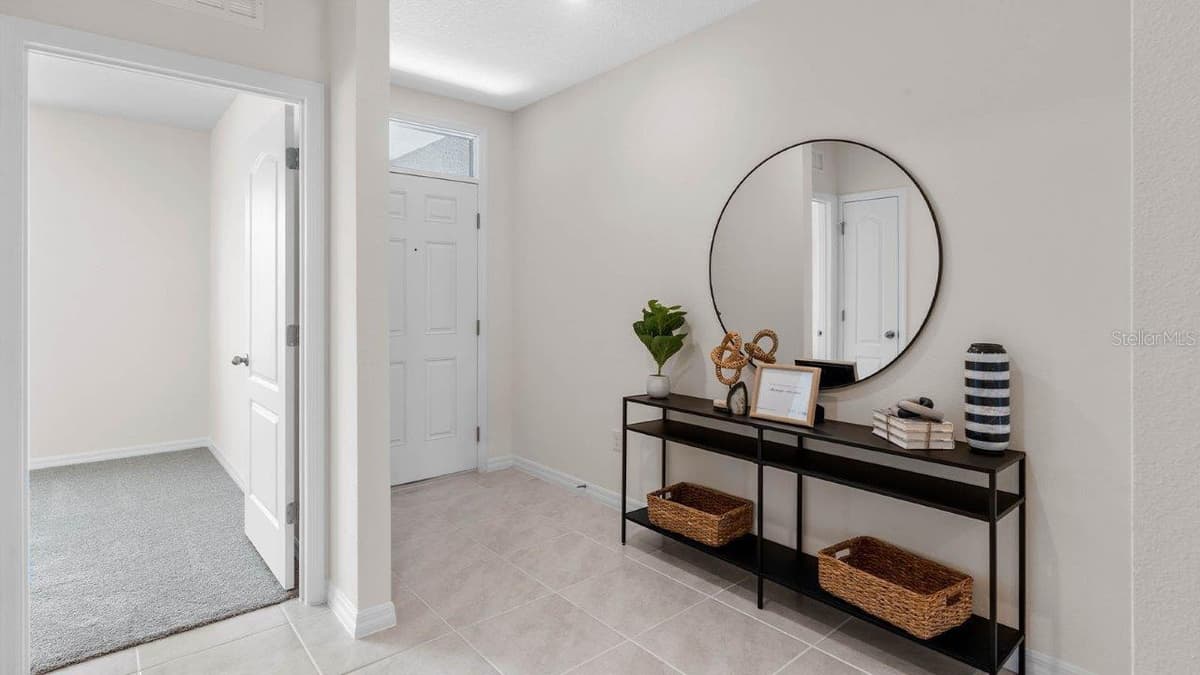 3740 GIORGIO DRIVE — photo 2 of 38
