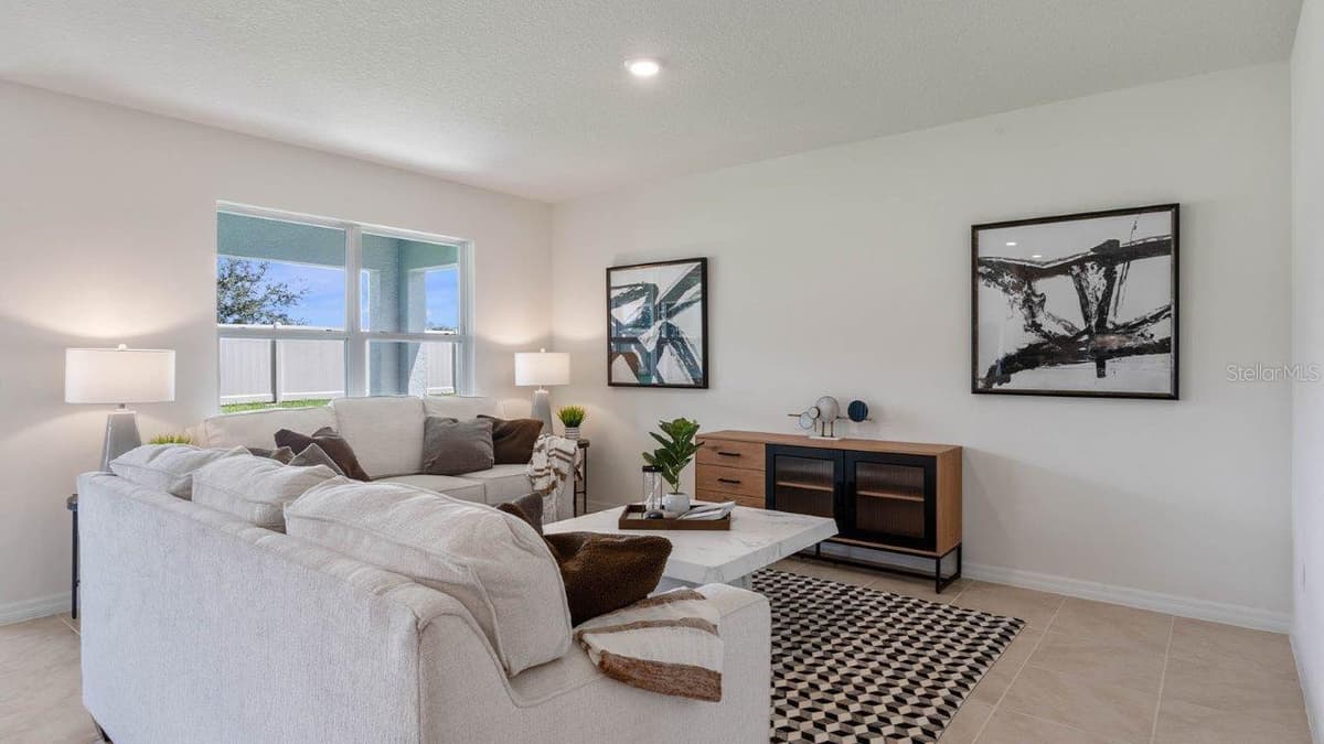 3740 GIORGIO DRIVE — photo 19 of 38