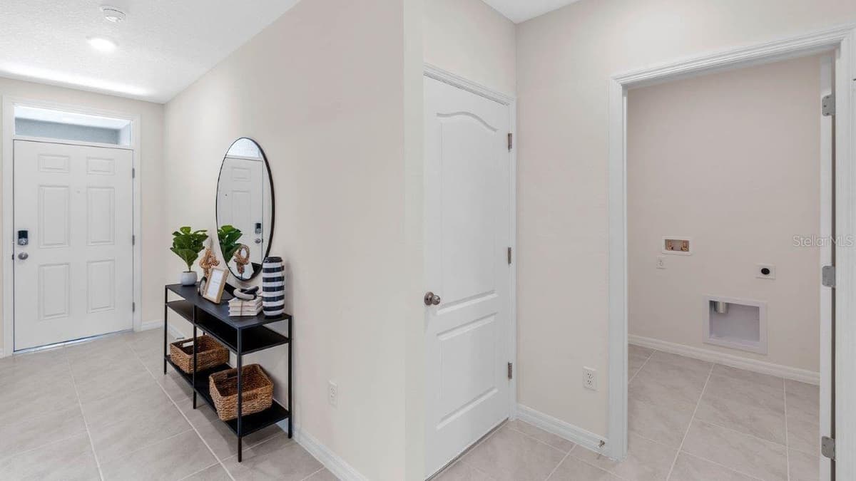 3740 GIORGIO DRIVE — photo 6 of 38