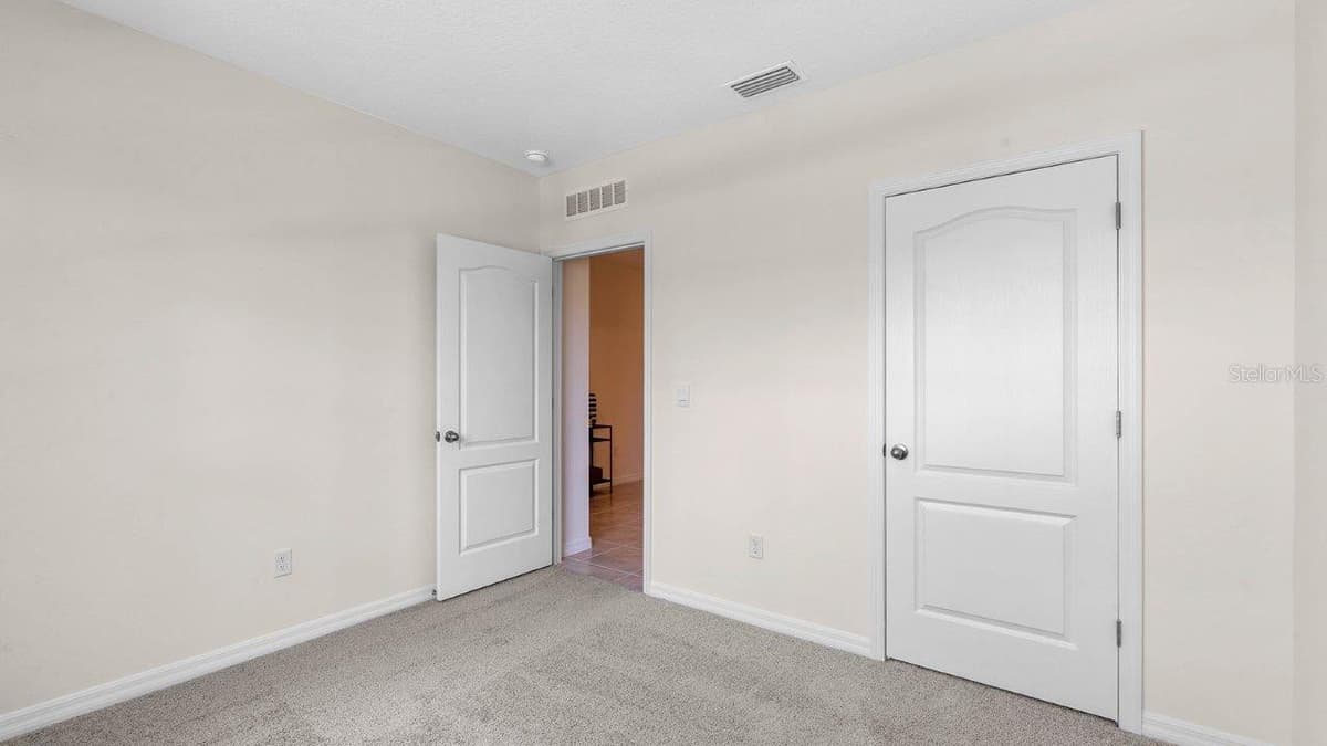 3740 GIORGIO DRIVE — photo 32 of 38