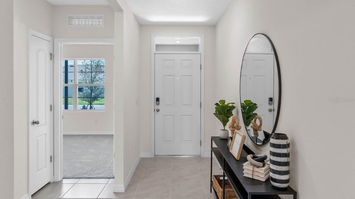 3740 GIORGIO DRIVE — photo 4 of 38