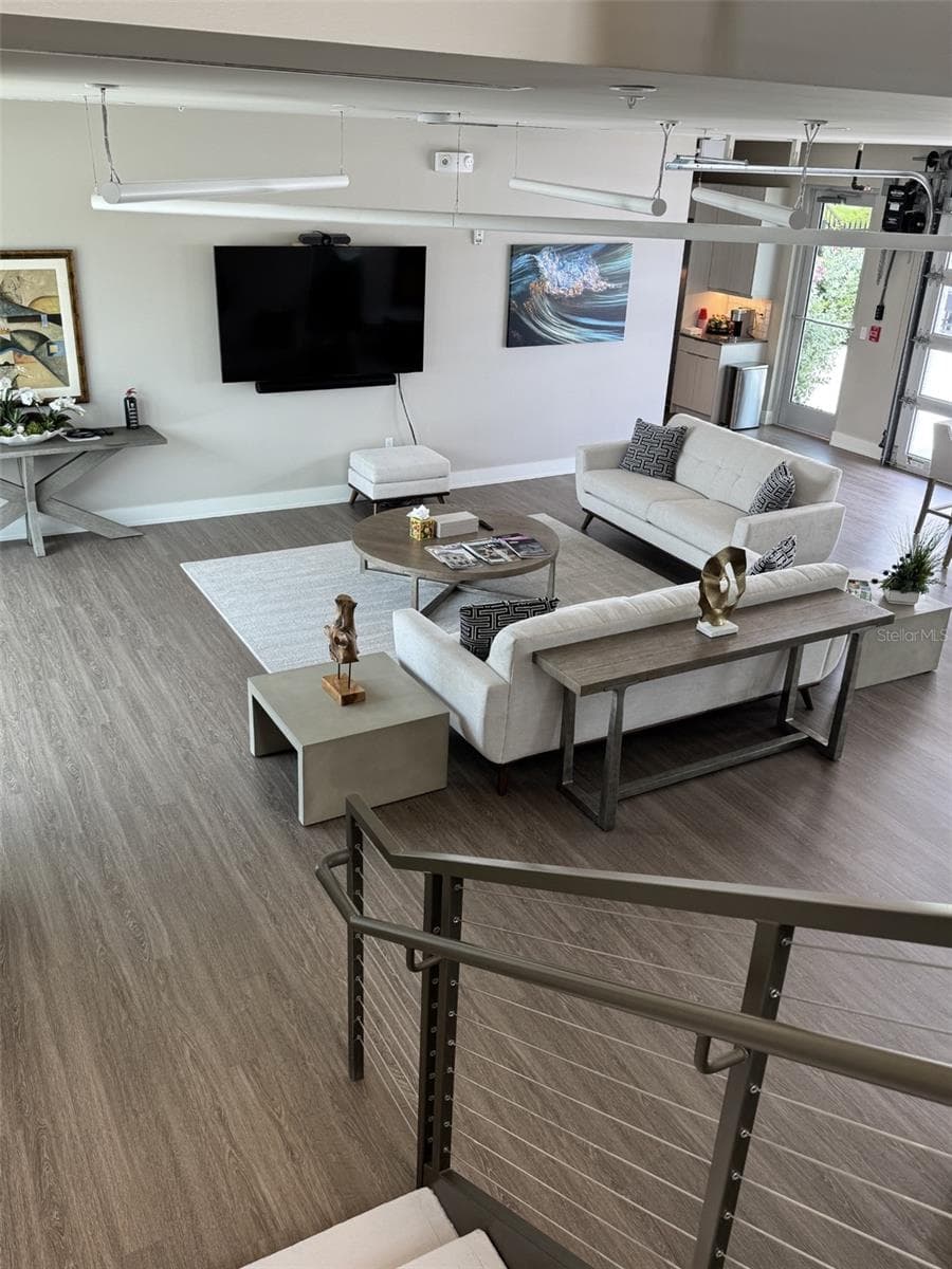 5431 COMMUNICATIONS PARKWAY — photo 8 of 11