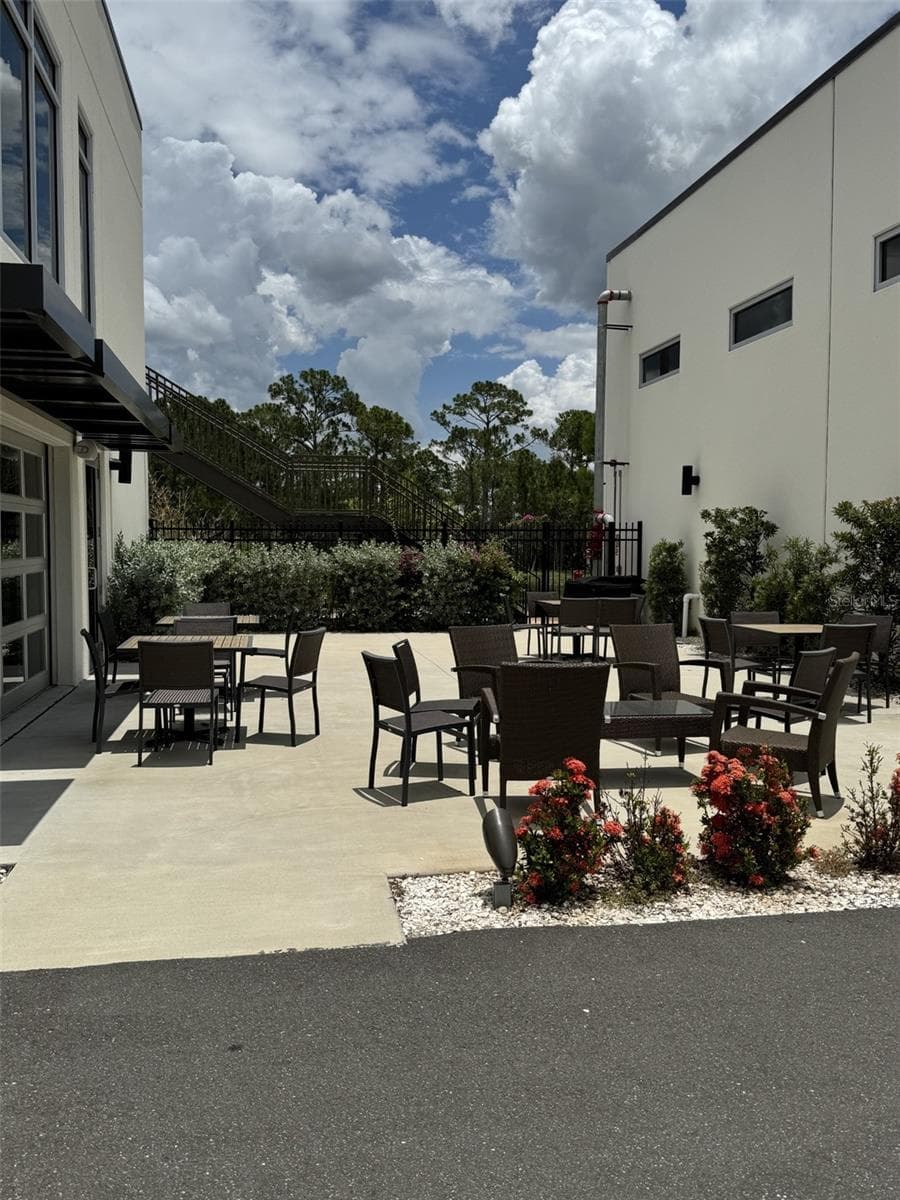 5431 COMMUNICATIONS PARKWAY — photo 6 of 11