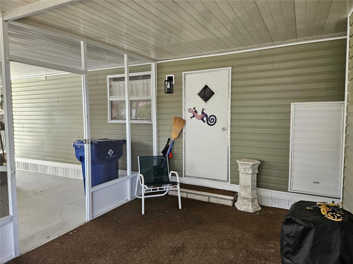 217 LAKE TARPON DRIVE — photo 3 of 23