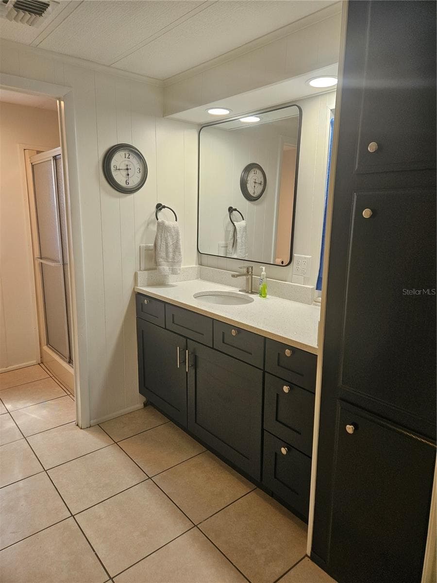 217 LAKE TARPON DRIVE — photo 15 of 23
