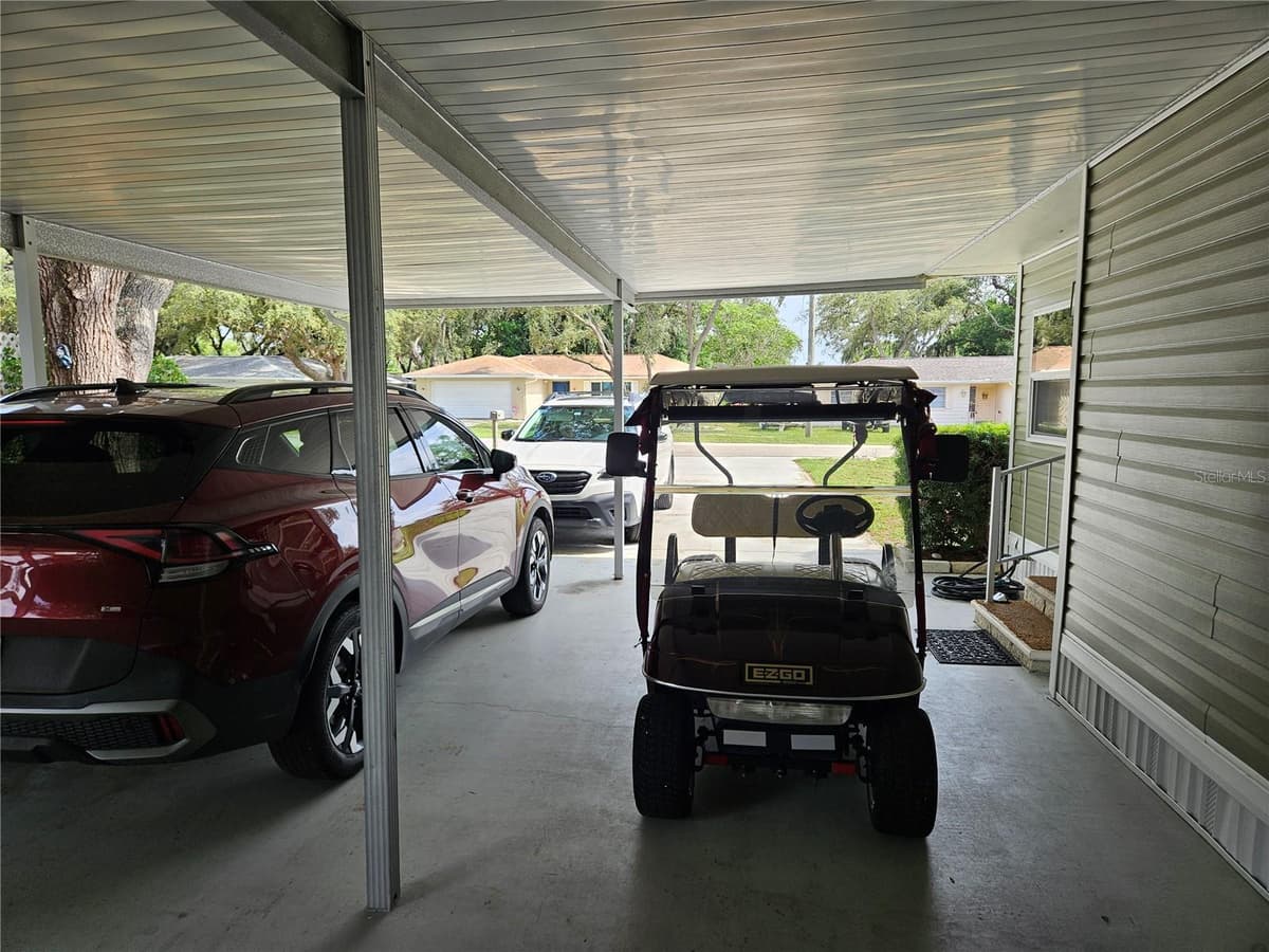 217 LAKE TARPON DRIVE — photo 4 of 23