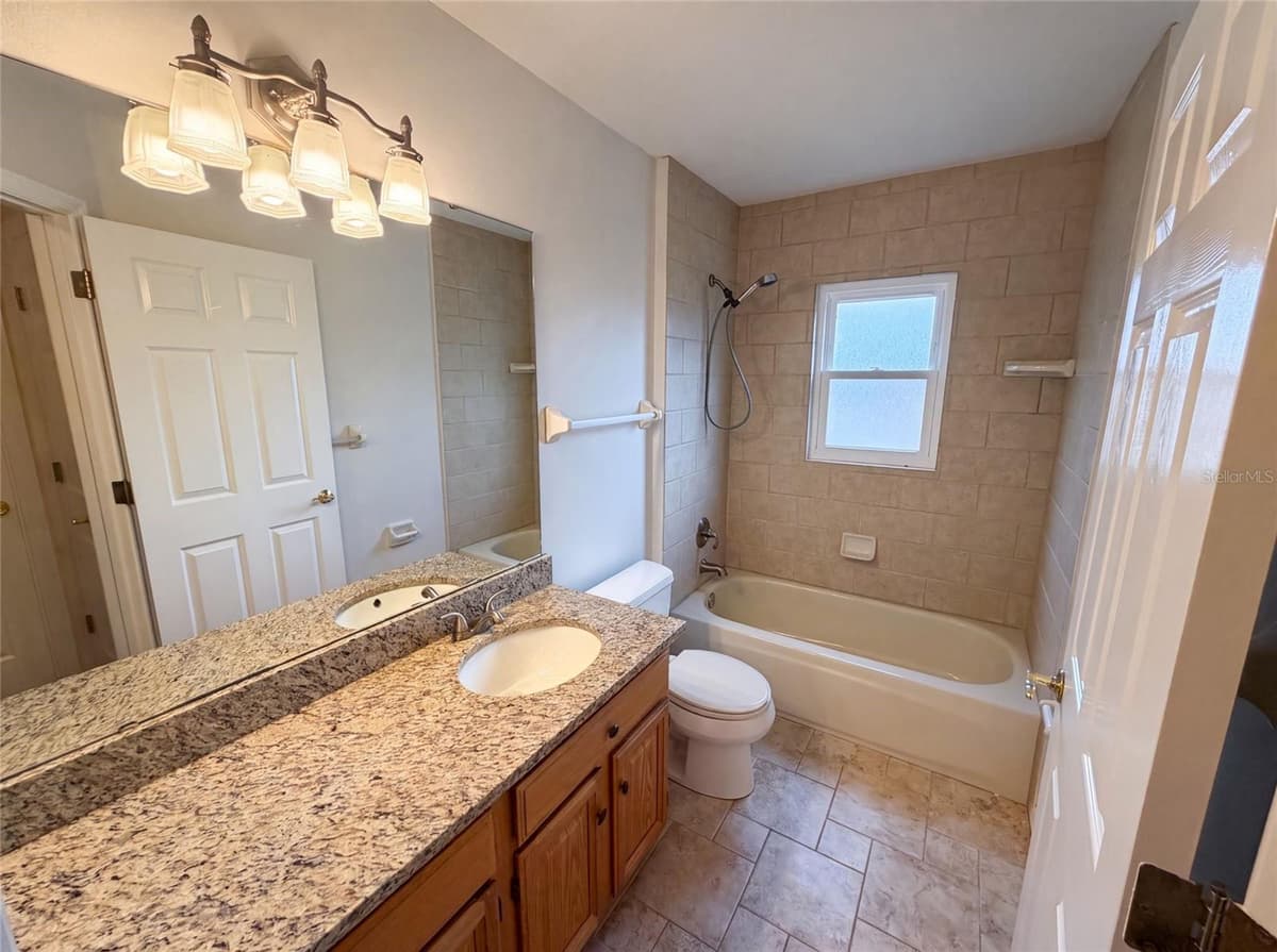 1379 HAMPSTEAD TERRACE — photo 31 of 39