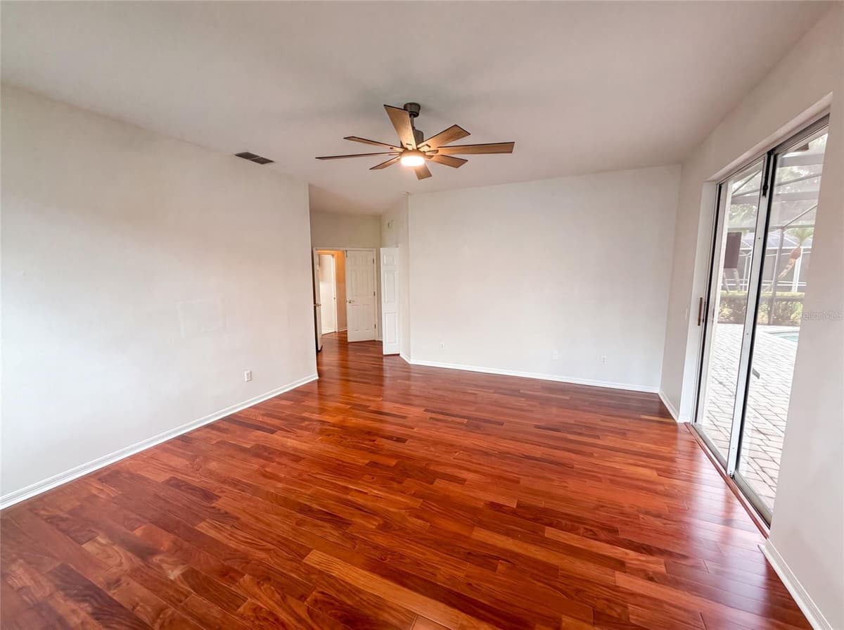 1379 HAMPSTEAD TERRACE — photo 15 of 39