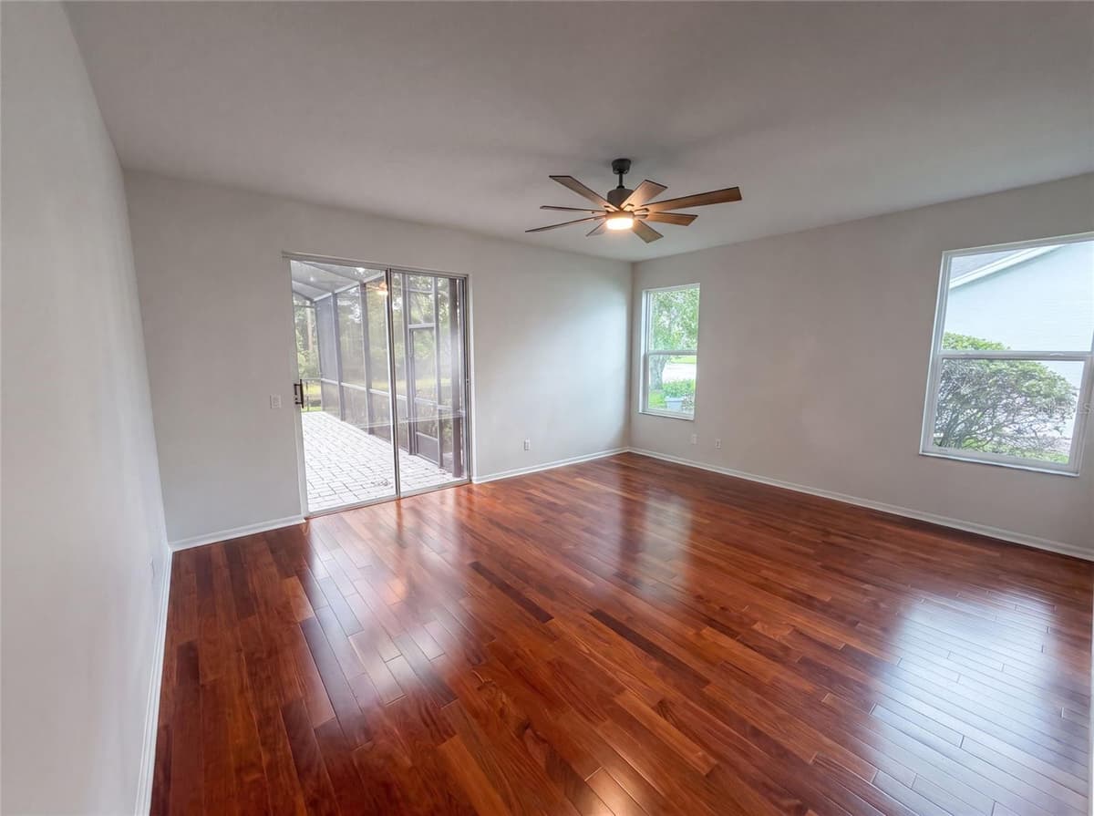 1379 HAMPSTEAD TERRACE — photo 14 of 39