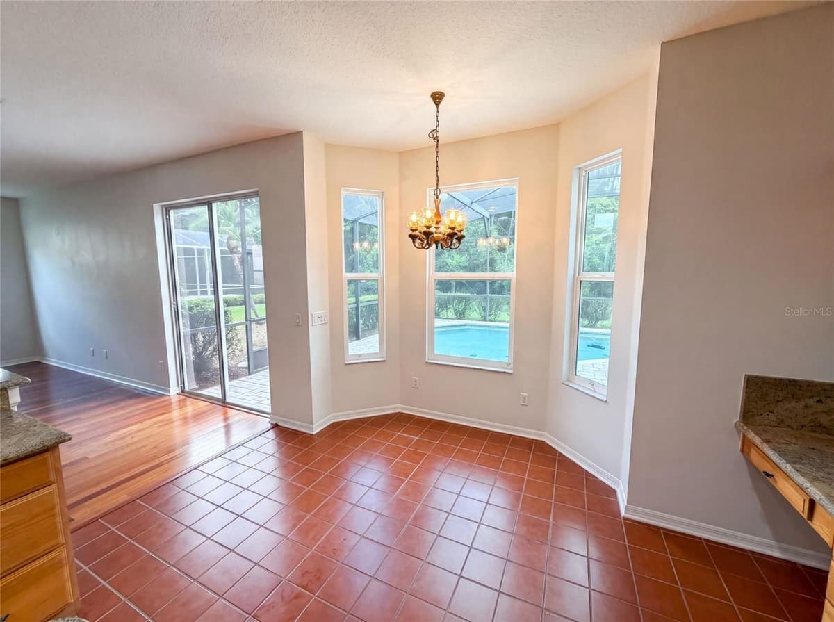 1379 HAMPSTEAD TERRACE — photo 12 of 39