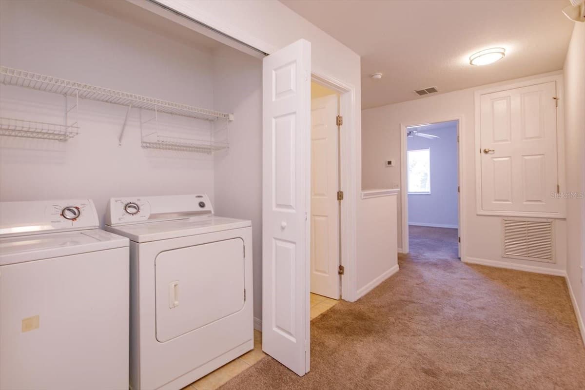 5390 PARADISE CAY CIRCLE — photo 17 of 20