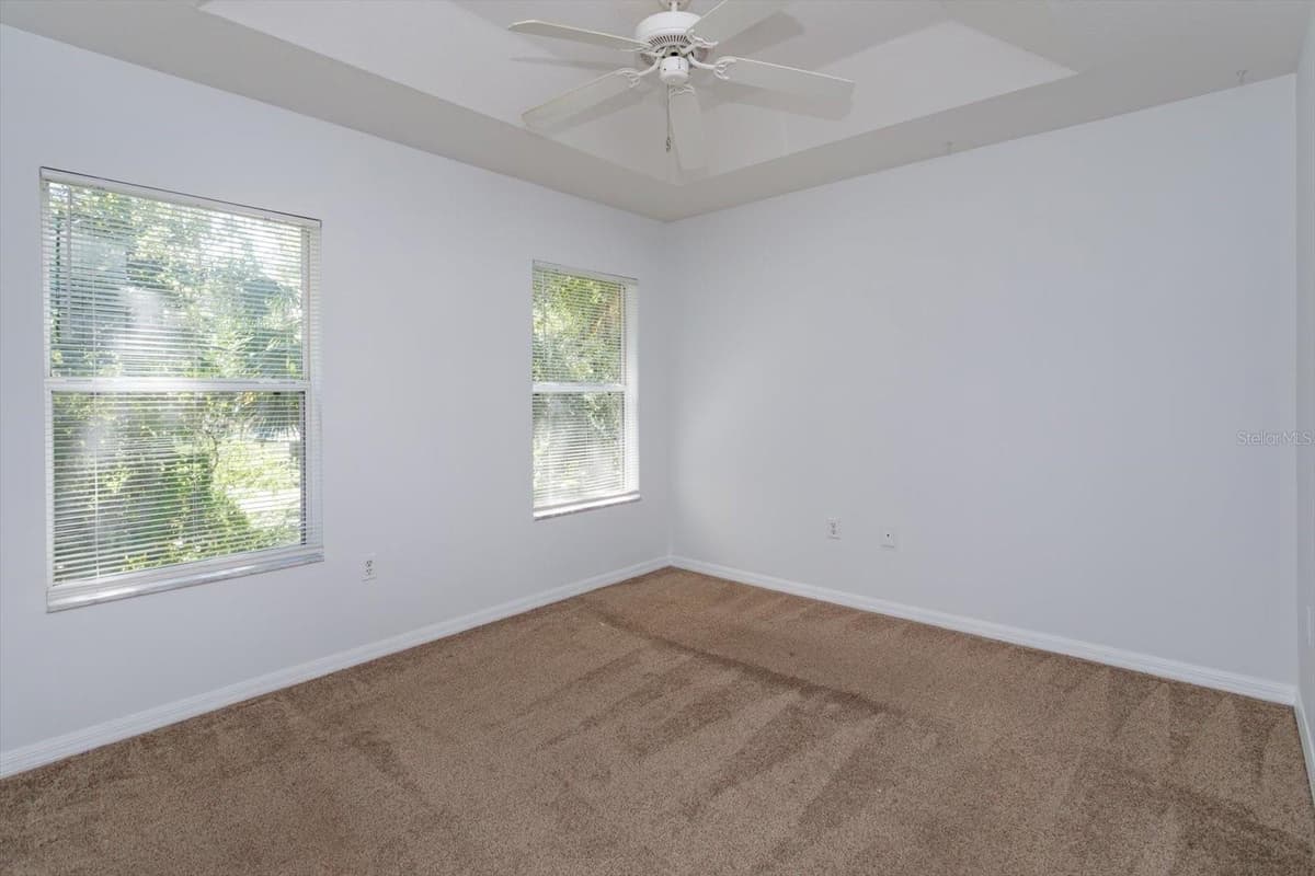 5390 PARADISE CAY CIRCLE — photo 11 of 20