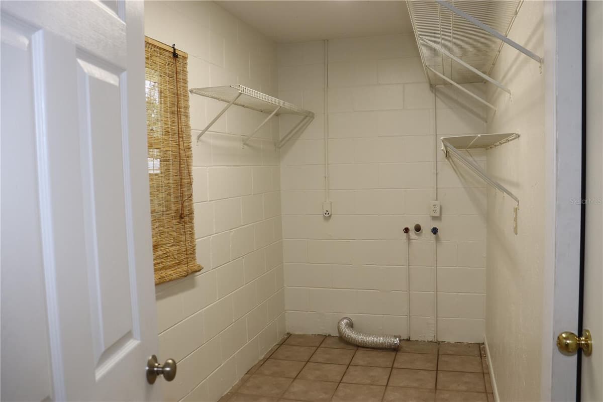 2161 38 STREET — photo 13 of 26