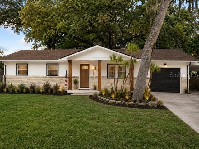 2161 38 STREET — photo 1 of 26