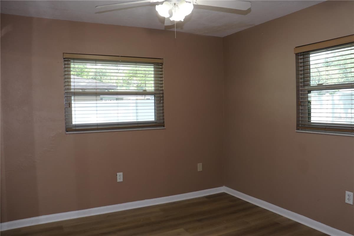 2161 38 STREET — photo 19 of 26